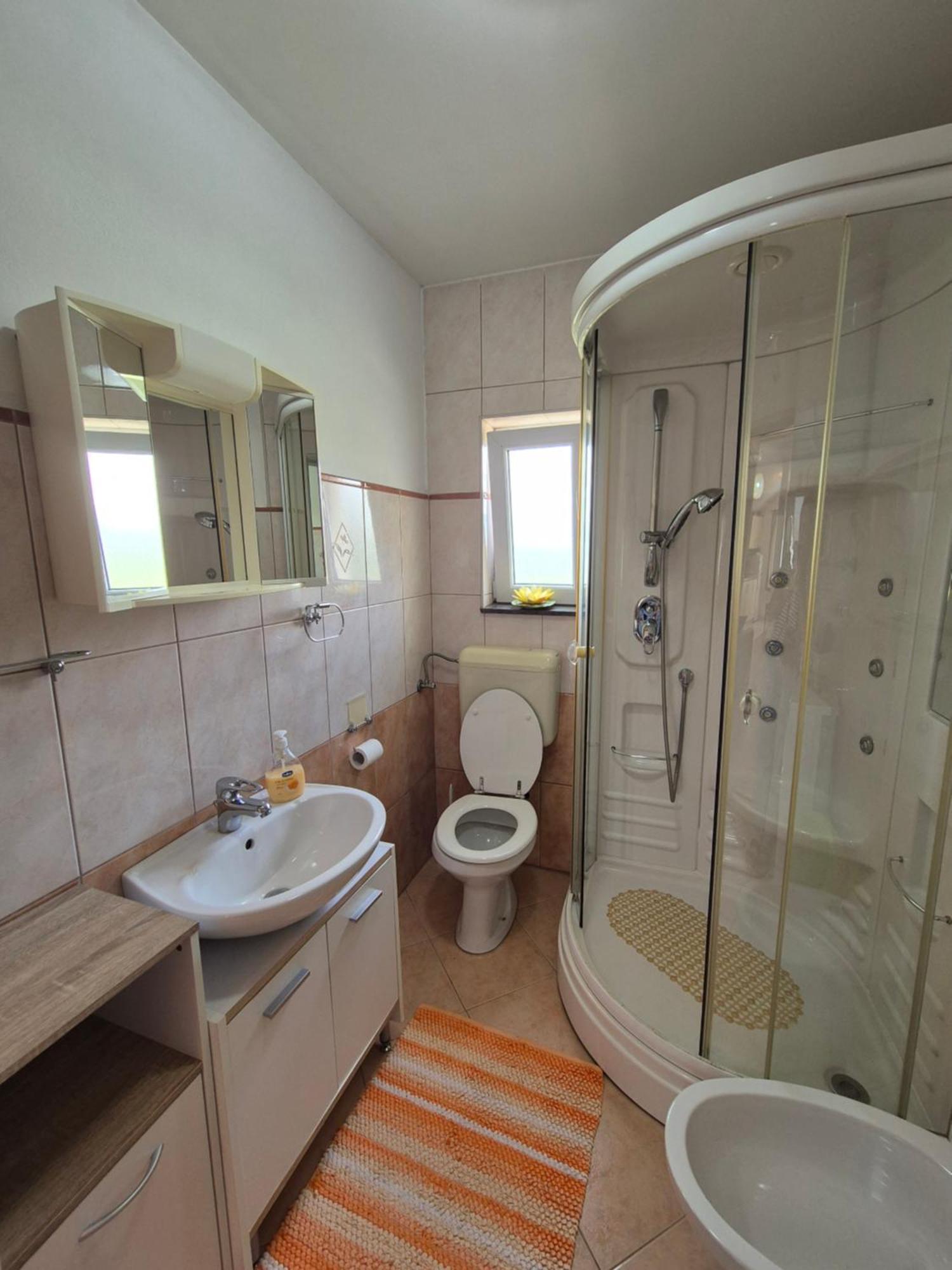Apartman Lucija Apartment Pridraga Exterior foto